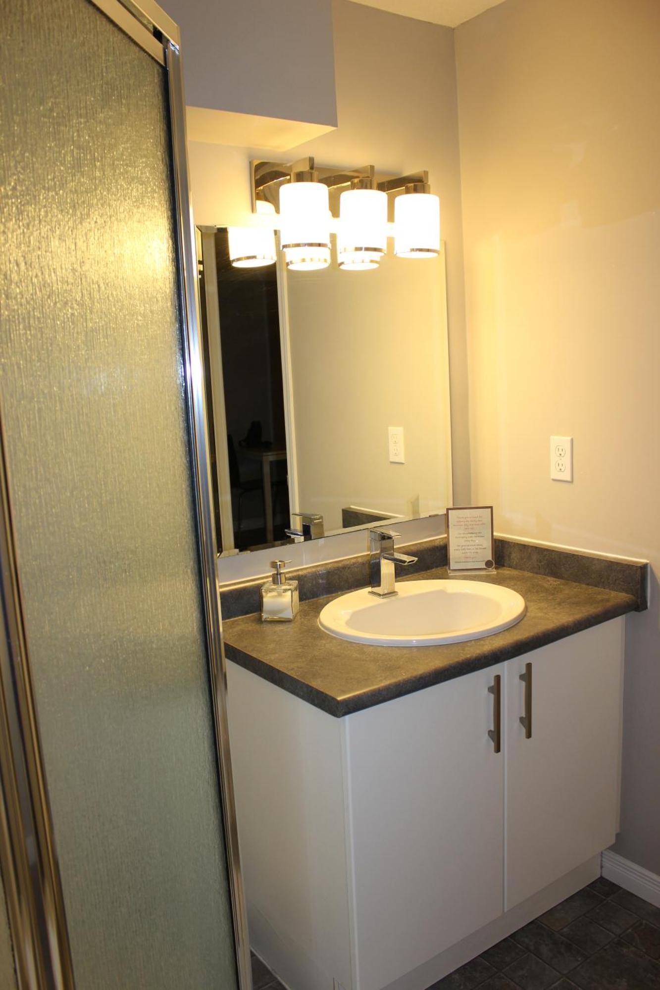 Boardwalk Homes - Executive Townhomes キッチナー エクステリア 写真